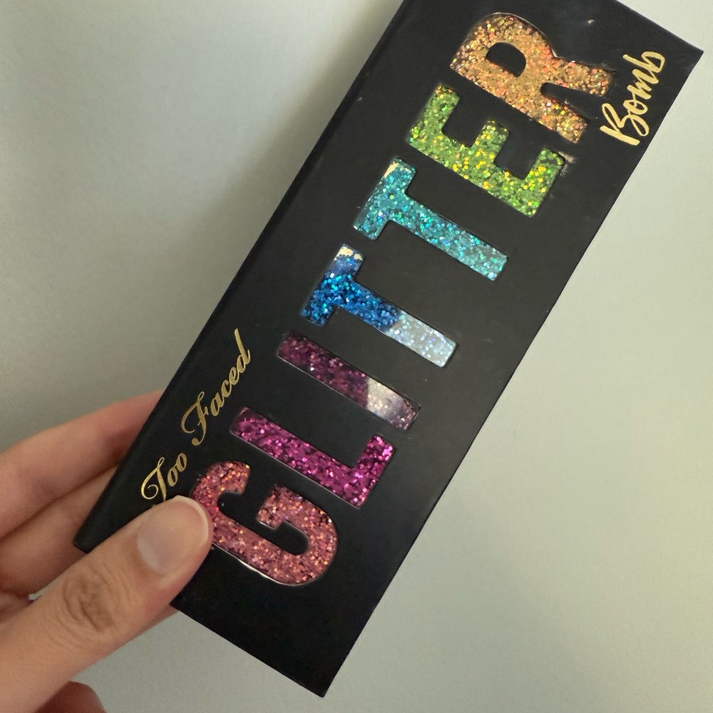 Too Faced Glitter Bomb Eyeshadow Palette - rare discontinued